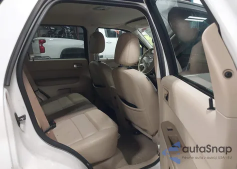 2008 Ford Escape Limited z USA, uszkodzony, nr VIN 1FMCU941X8KB24815